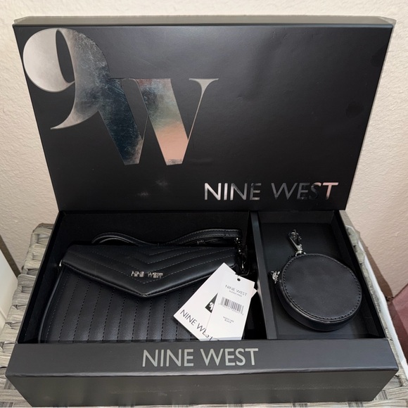 Nine West Handbags - Nine West Sleigh Mini Quilted Crossbody Bag Set – Black – NWT